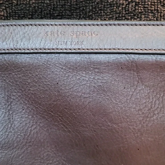 Kate Spade Metallic Gray Leather Wristlet with Detachable Strap - Picture 3 of 6